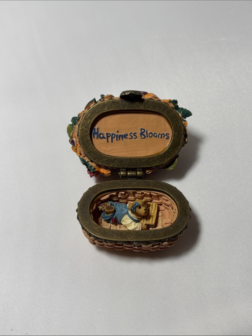 Boyds and Longaberger Sage Basketblooms Treasure Box - Picture 10 of 14